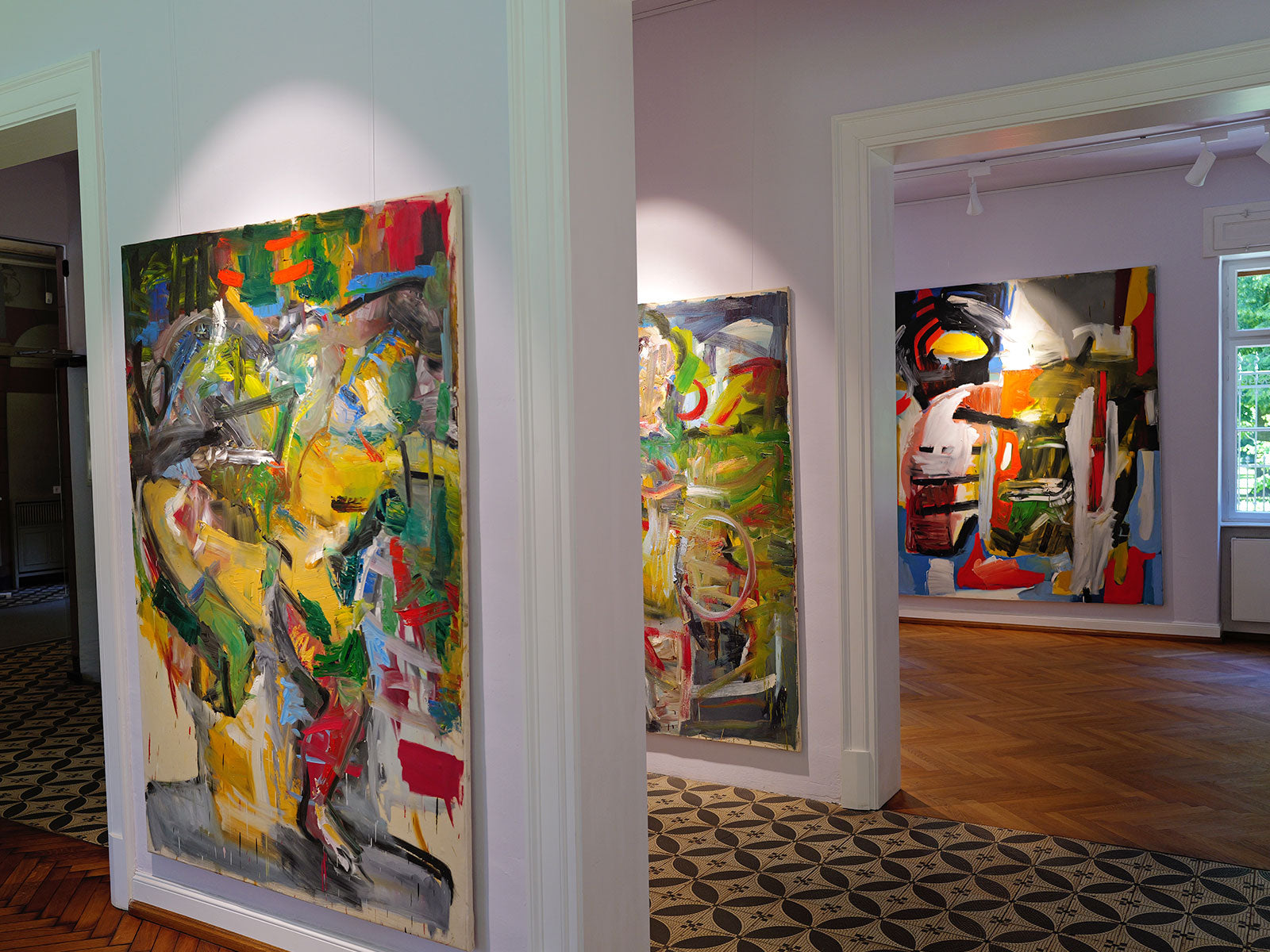 Museum Schlosspark Bad Kreuznach - Ausstellung "Überall ist Mitte" des Malers Christian Mieves