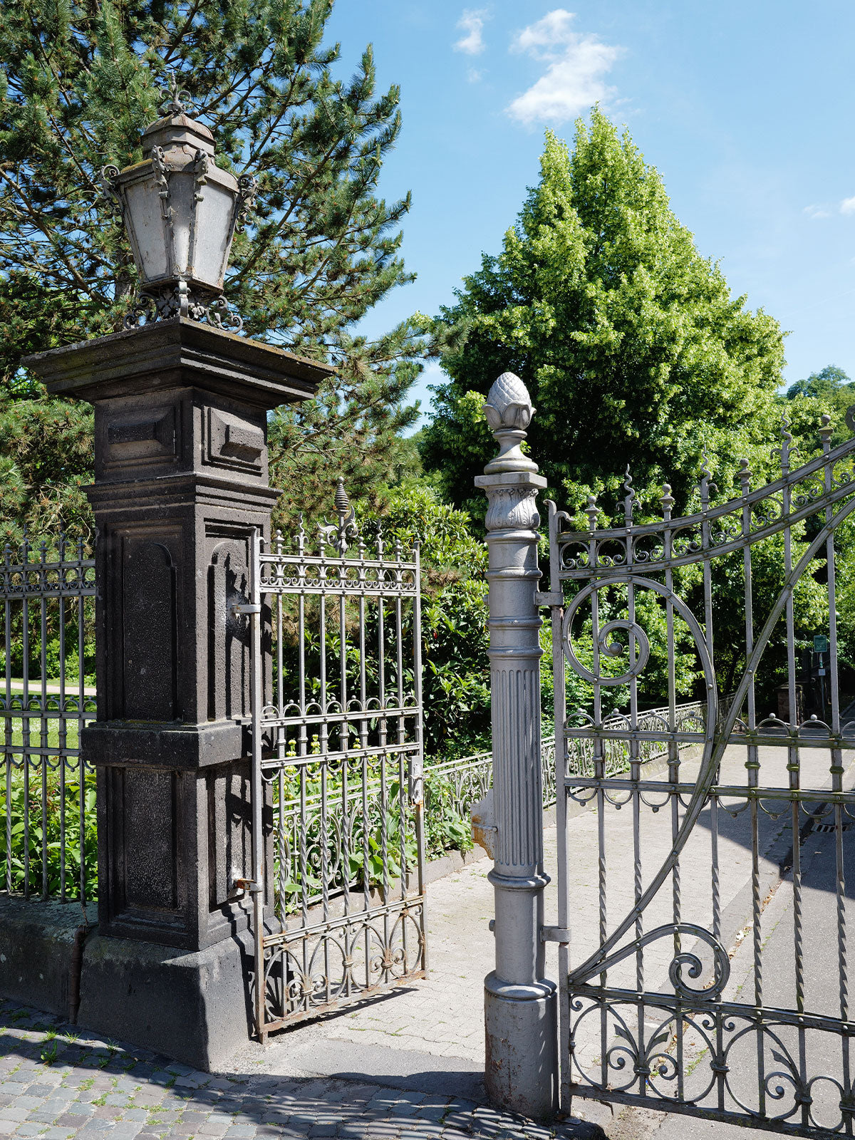 Schlosspark Bad Kreuznach - Haupteingang Dessauer Straße